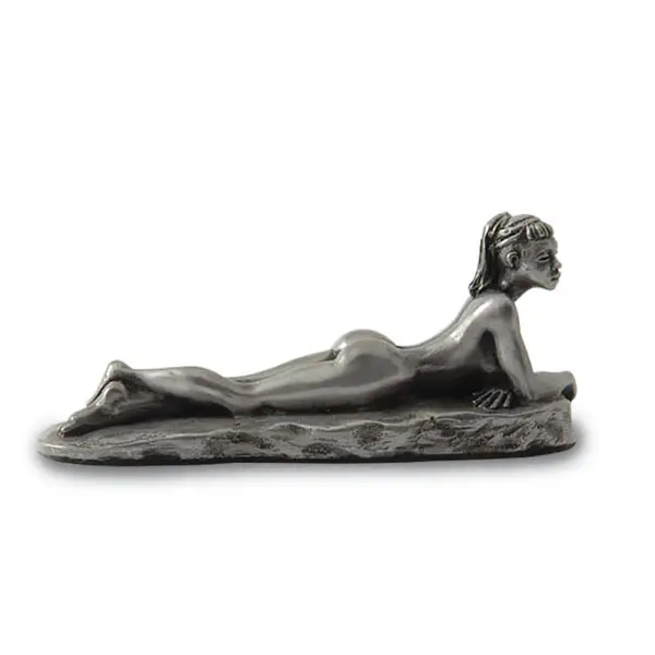 Sculpture of Zulu Lady lying down