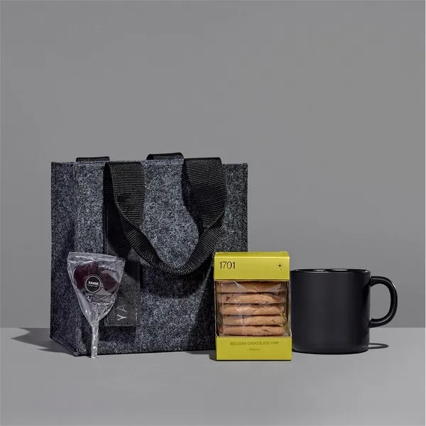 Aletina ceramic coffee mug for Adreon gift set branding