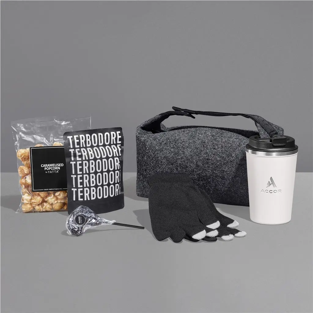 Yatta Frosty Fingers Hamper