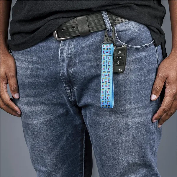 Altitude Tagari Double-Sided Wrist Strap Carabiner Keyholder - Sample Altitude Tagari Double-Sided Wrist Strap Carabiner Keyholder - Sample